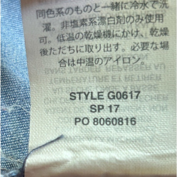 Crew cuts 10 light denim dress with back detail, pockets and flounce sleeve Nice - Picture 4 of 13